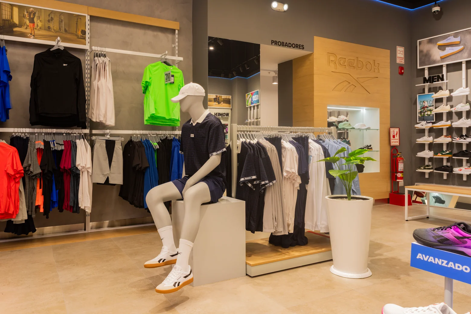 REEBOK — imagen 3